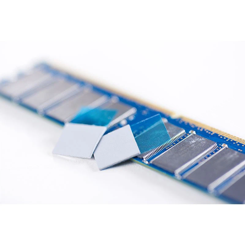 Materiale dell'interfaccia termica